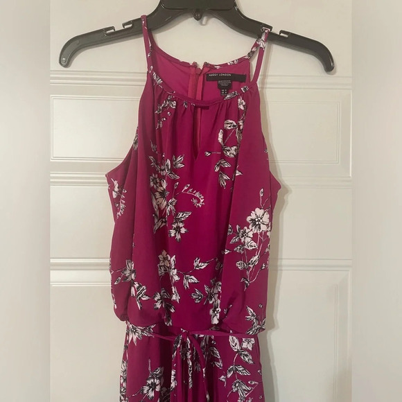 NWOT Maggy London High Neck Floral Pattern Jumpsuit in size 4 - Picture 8 of 10